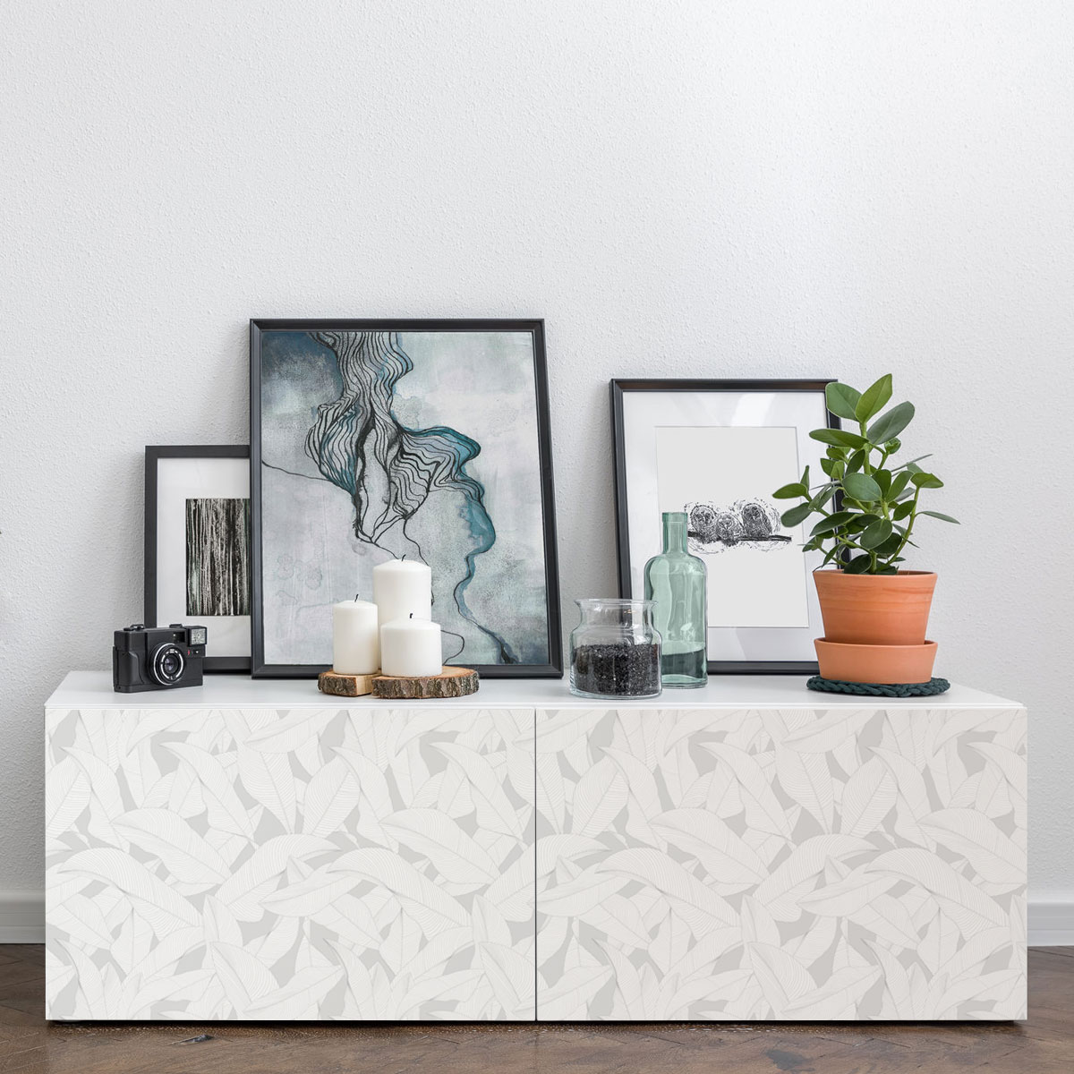 Adhésif meuble motif Méli-mélo feuillage exotique gris blanc fd gris